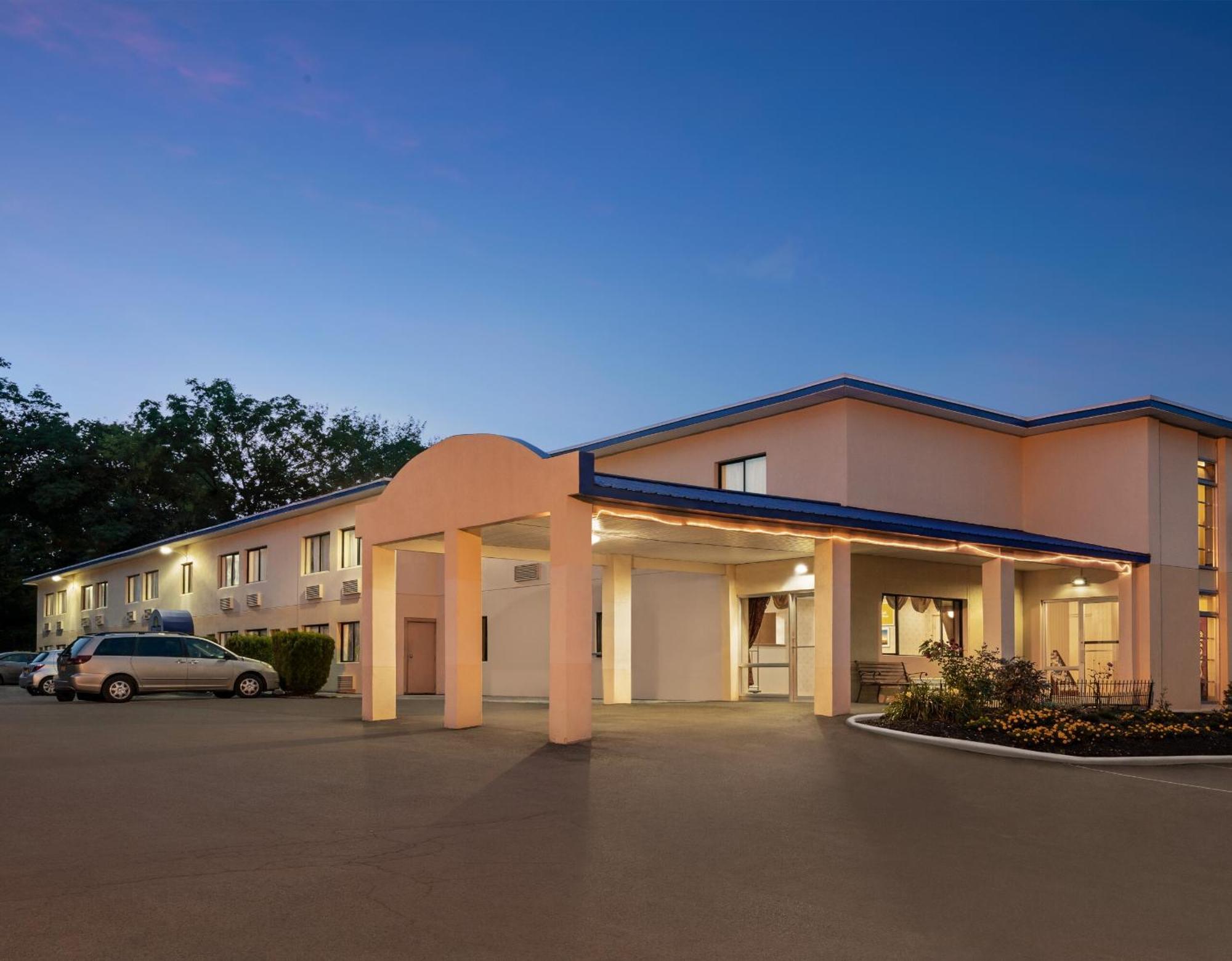 The Cayuga Inn At The Finger Lakes اوبورن المظهر الخارجي الصورة