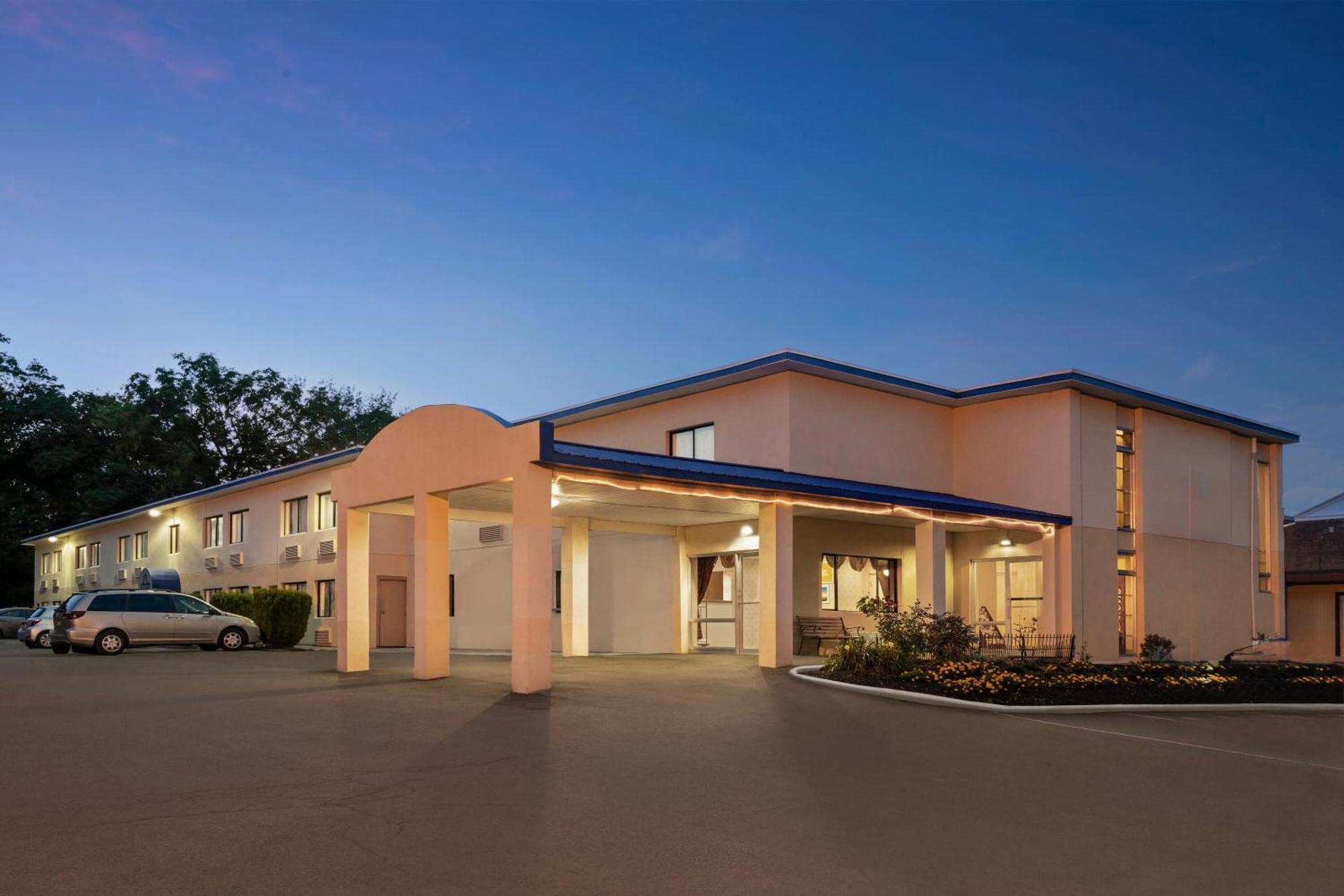 The Cayuga Inn At The Finger Lakes اوبورن المظهر الخارجي الصورة